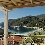 Aparthotel Rouda Village Mikros Gialos