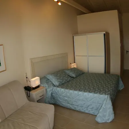 Rouda Village 4*