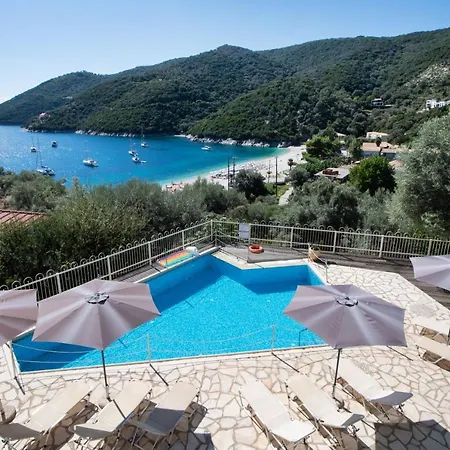 Aparthotel Rouda Village 4*