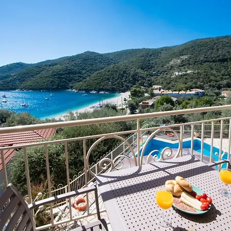 Rouda Village 4*