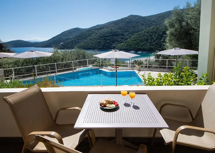 Hotel de apartamente Rouda Village Mikros Gialos